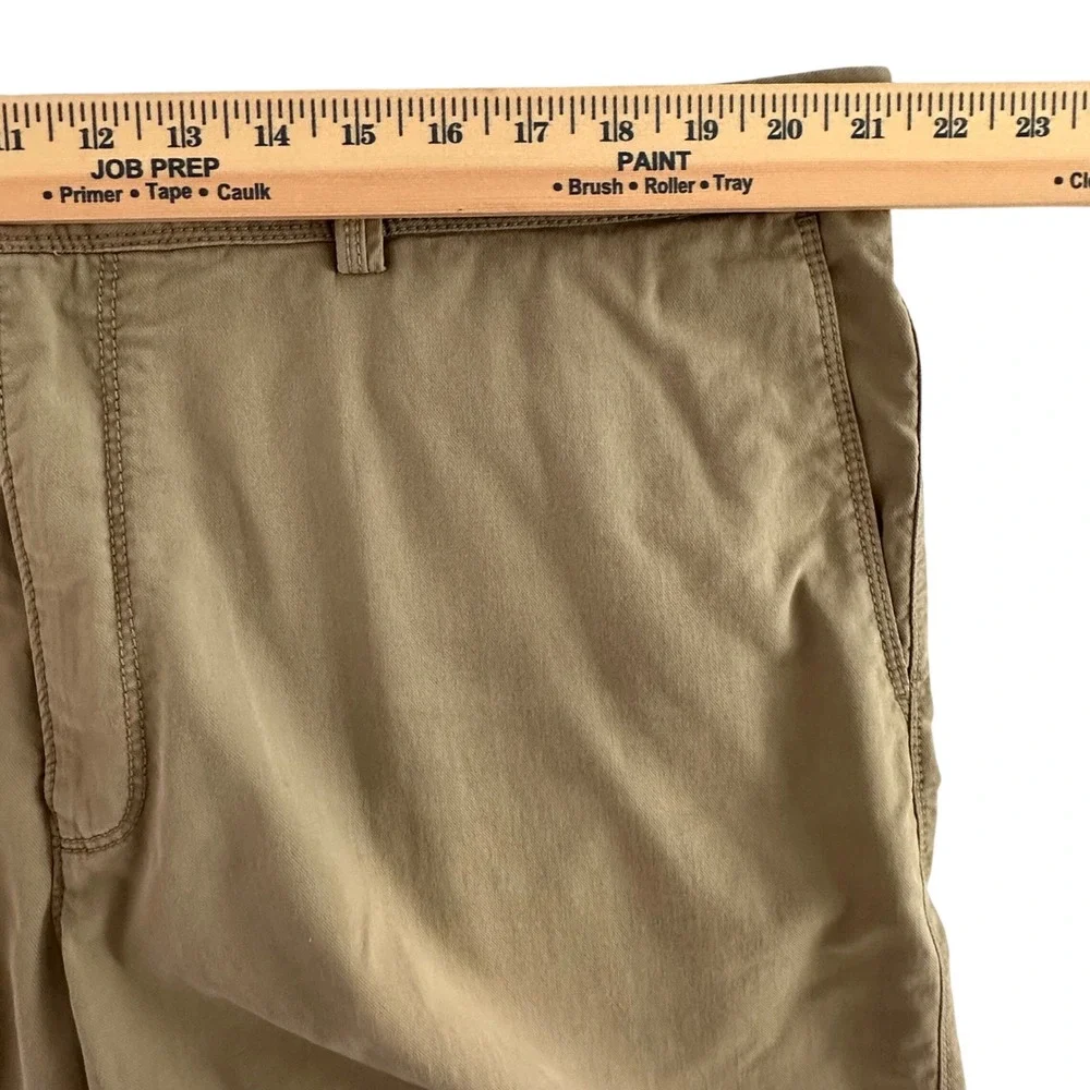 Tommy Bahama Men 42 Khaki Tan Cotton Tencel Stretch Flat Front Chino Shorts 9